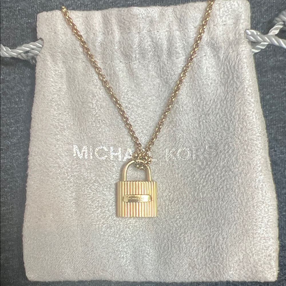 Michael Kors Gold-Tone Padlock Pendant & Gold Tone Chain
